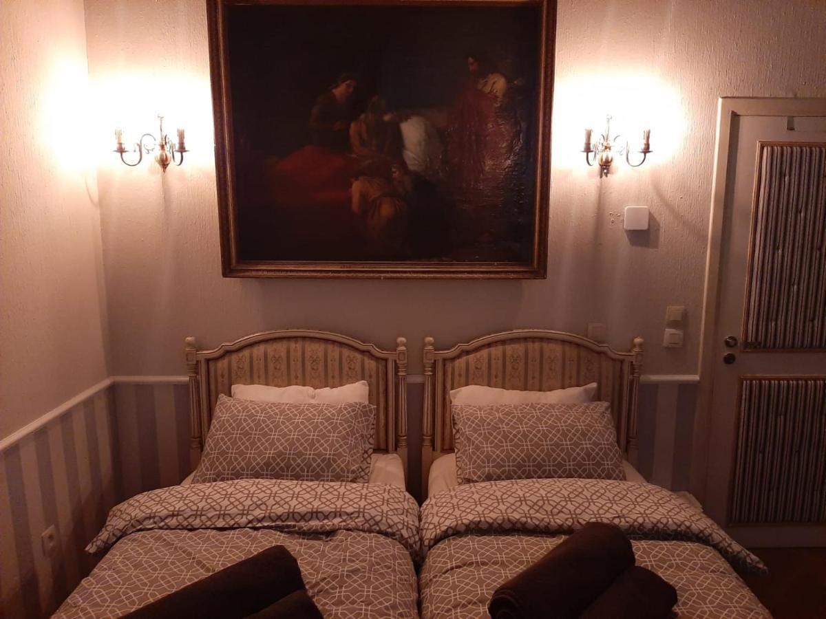 Hofmarkgraaf - Unique In Historic Mansion Appartement *