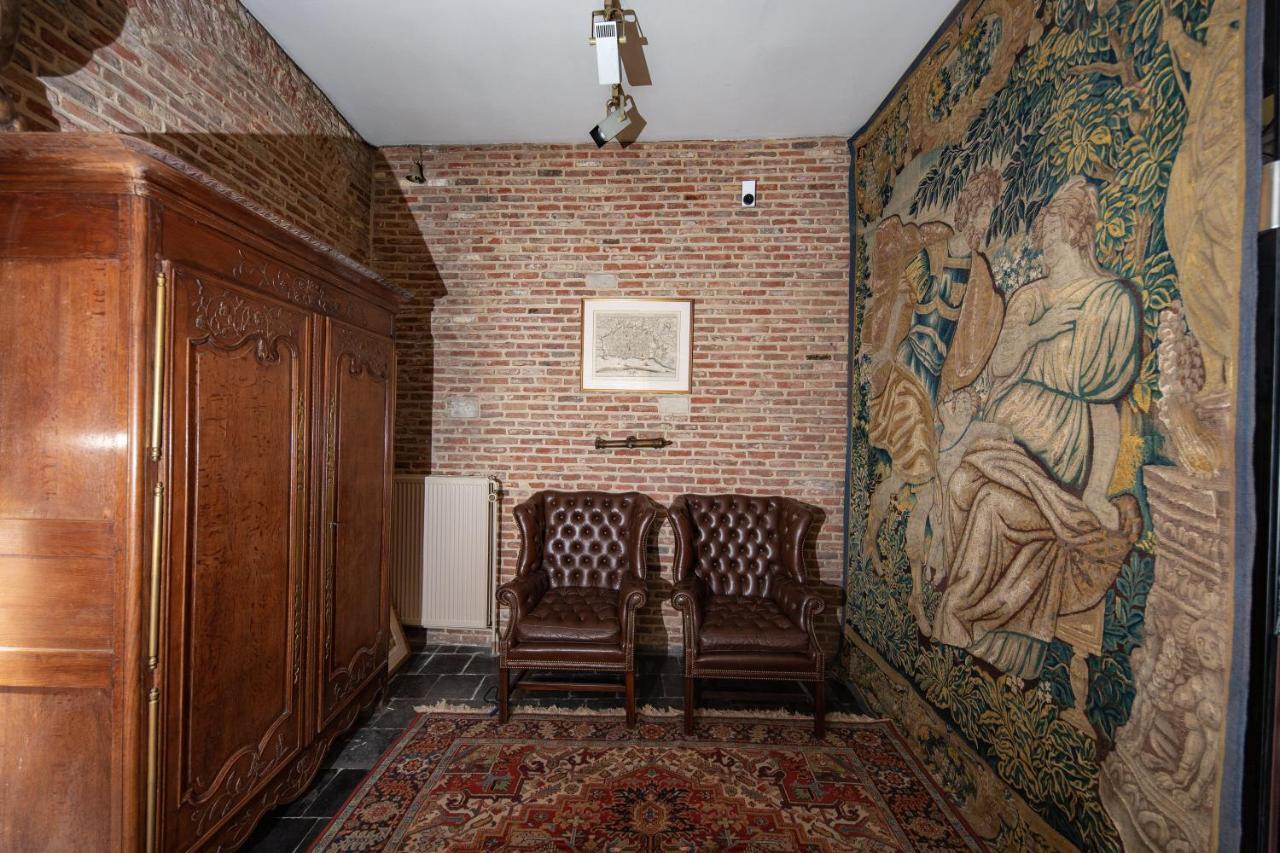 Hofmarkgraaf - Unique In Historic Mansion Appartement *